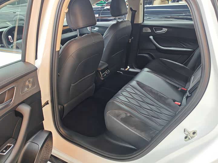 Фото 3 - Roewe D7