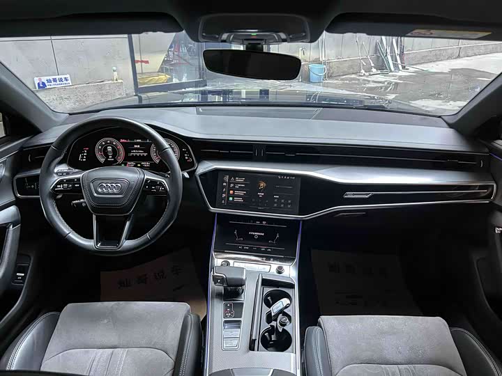 Фото 3 - Audi A6L