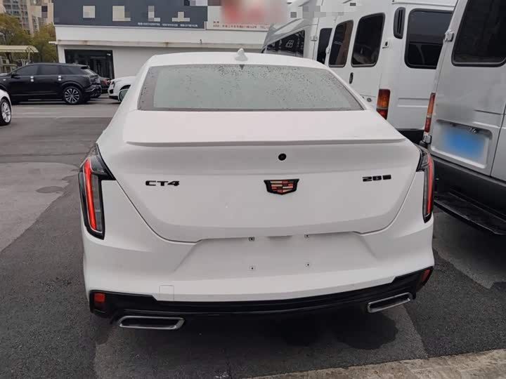 Фото 6 - Cadillac CT4