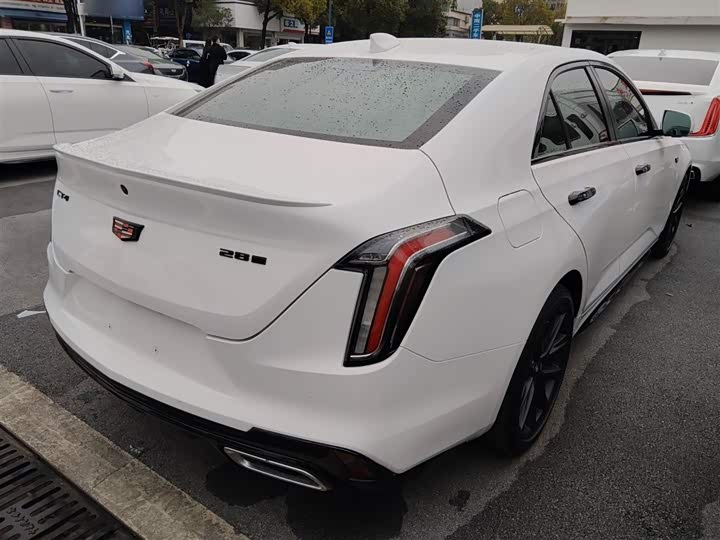 Фото 7 - Cadillac CT4