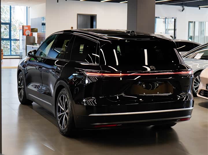 Фото 4 - Nio ES8