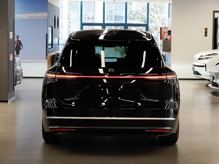 Фото 5 - Nio ES8