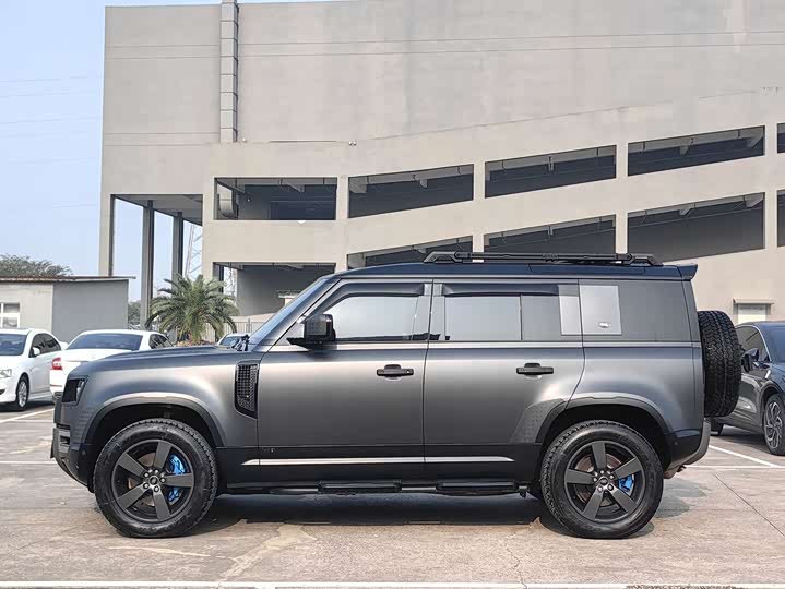 Фото 4 - Land Rover Defender