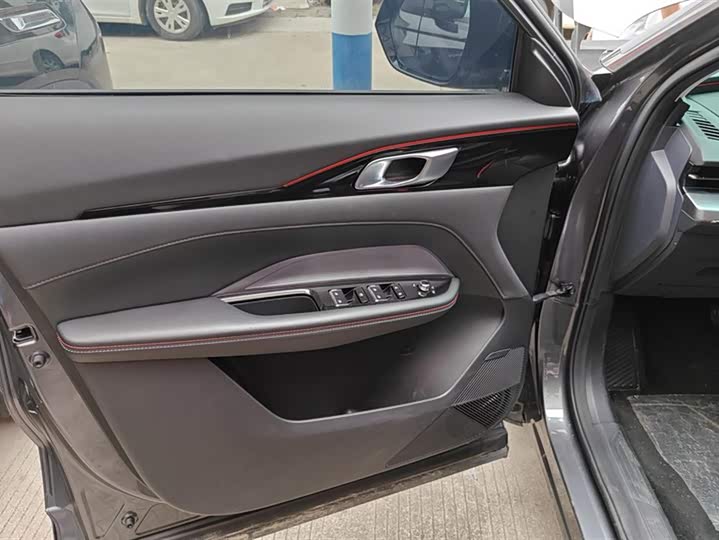 Фото 7 - Changan Oshan Z6