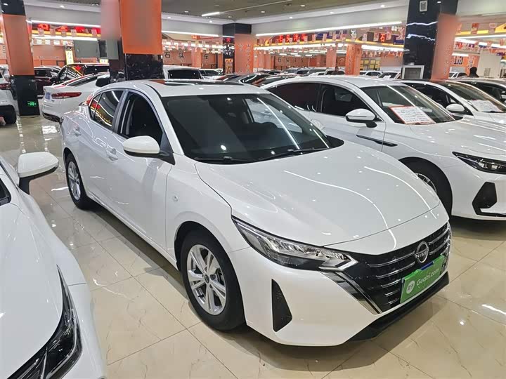 Фото 4 - Nissan Sylphy