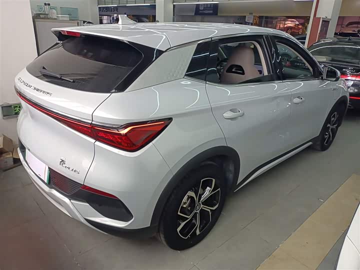 Фото 7 - BYD Yuan Plus