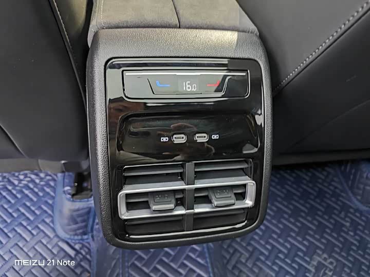 Фото 5 - Volkswagen Tiguan L Pro