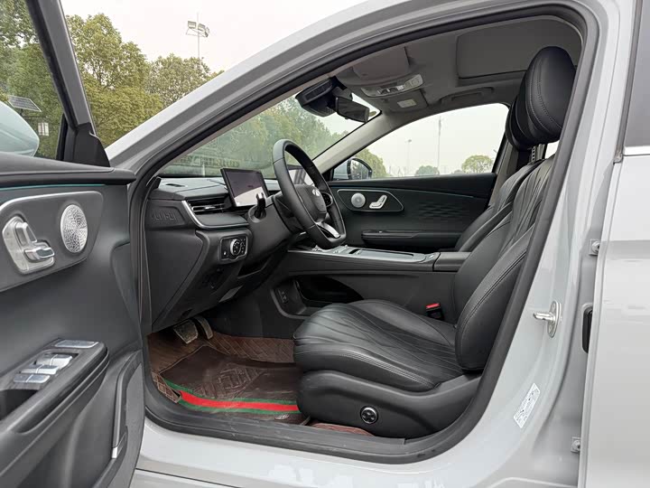 Фото 8 - Chery Fulwin A8L