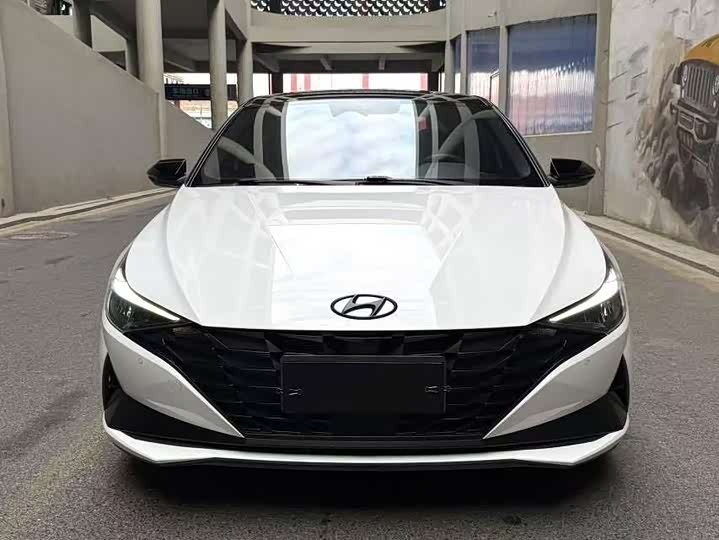 Фото 3 - Hyundai Elantra N line