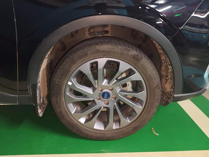 Фото 6 - Ford Equator