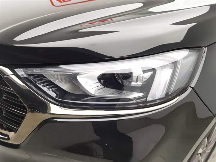 Фото 7 - Ford Edge