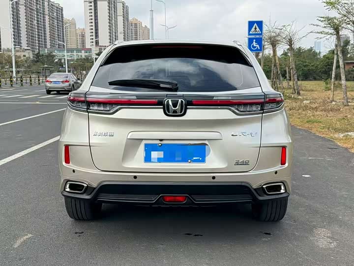 Фото 5 - Honda UR-V