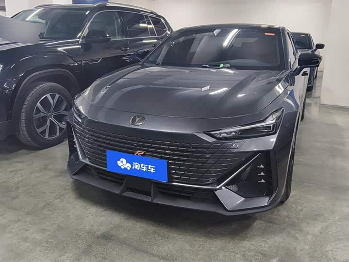 Фото 2 - Changan UNI-V