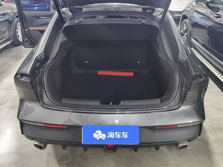 Фото 4 - Changan UNI-V