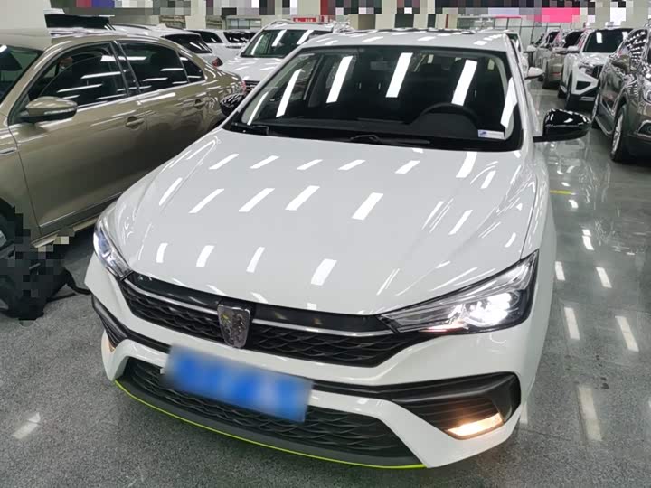 Фото 3 - Roewe i5