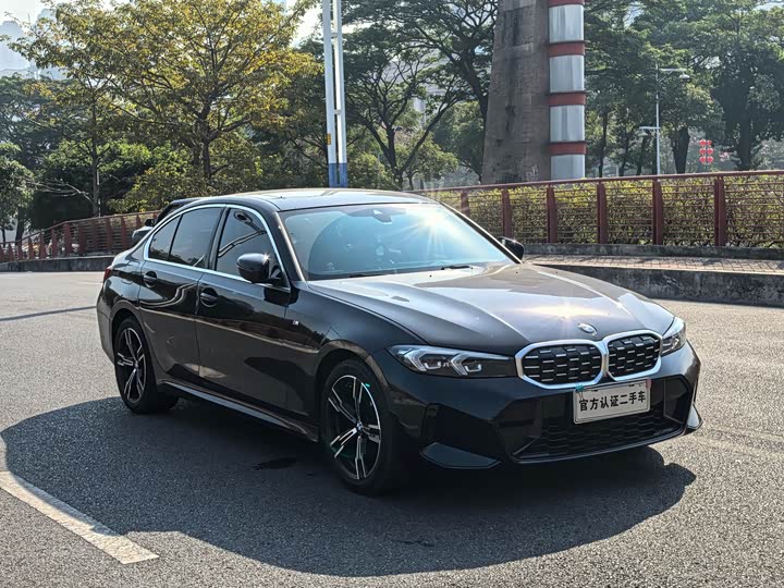 Фото 3 - BMW 3 Series