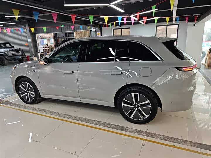 Фото 5 - LiXiang L6