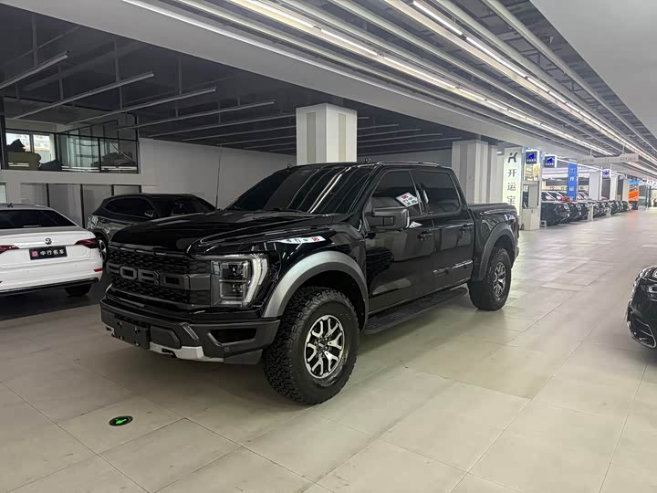 Фото 3 - Ford F-150 Raptor