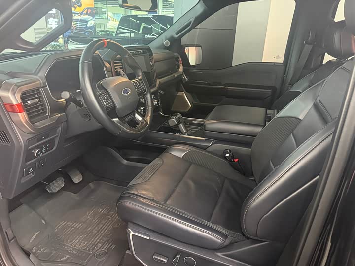 Фото 5 - Ford F-150 Raptor