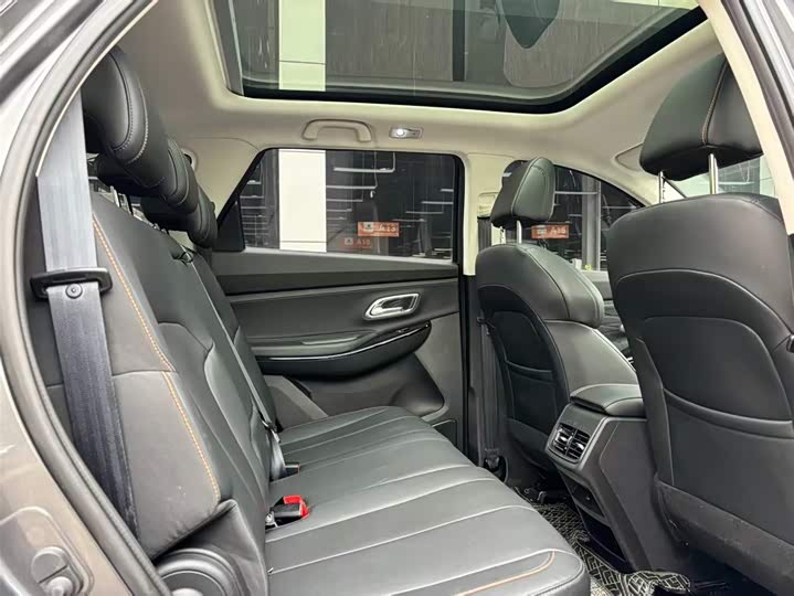 Фото 8 - Changan Oshan X7 Plus