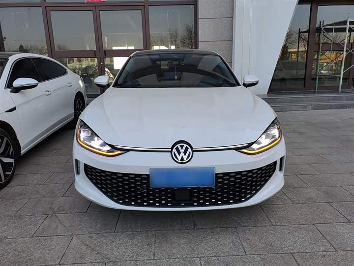 Фото 3 - Volkswagen Lamando L