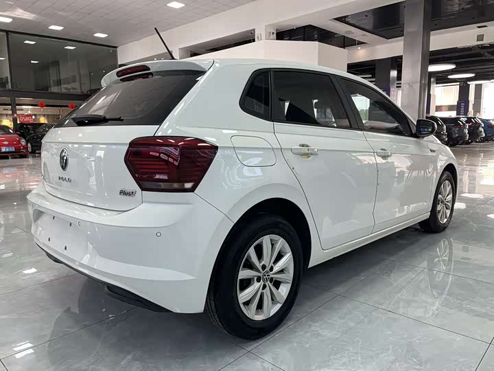 Фото 6 - Volkswagen Polo