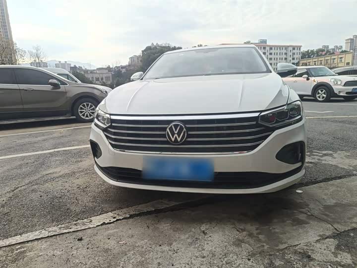 Фото 3 - Volkswagen Lavida