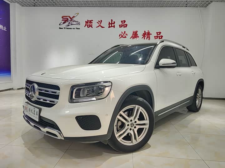 Фото 1 - Mercedes-Benz GLB-Class