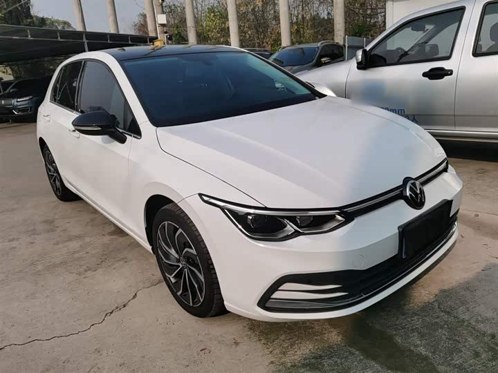 Фото 4 - Volkswagen Golf