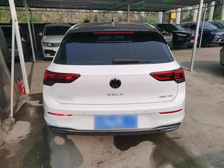 Фото 6 - Volkswagen Golf