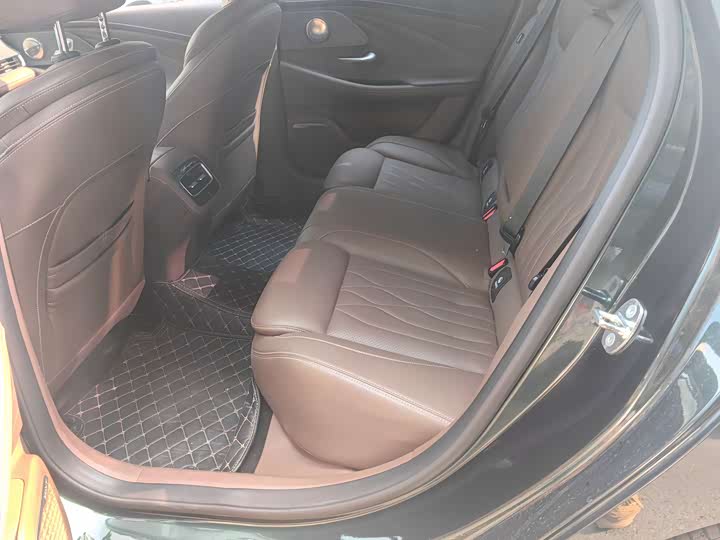 Фото 7 - Chery Arrizo 8