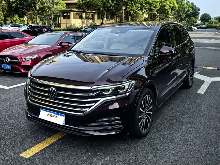 Фото 1 - Volkswagen Viloran