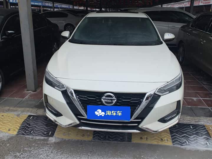 Фото 2 - Nissan Sylphy