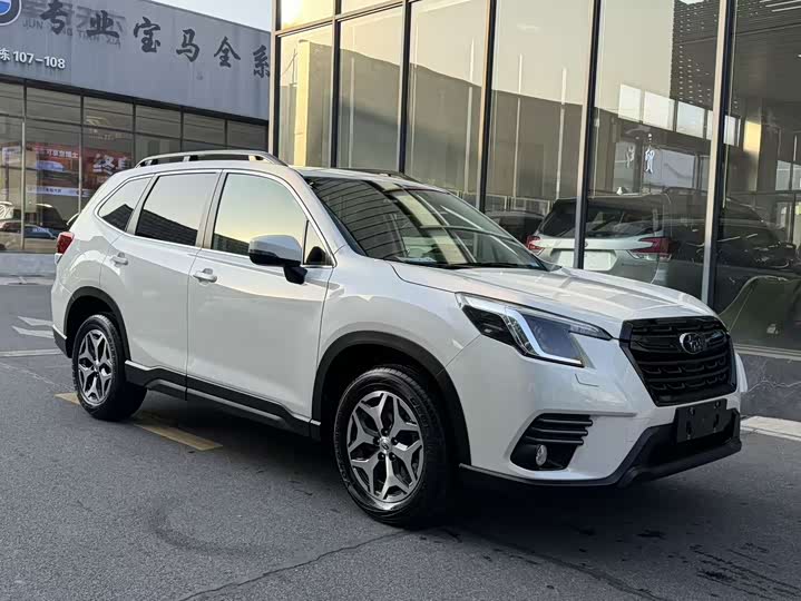 Фото 4 - Subaru Forester