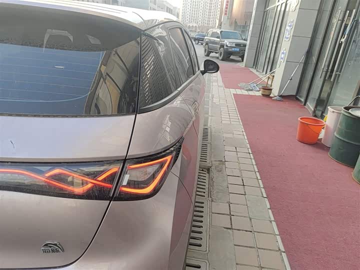 Фото 8 - BYD Dolphin