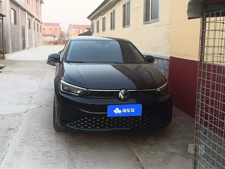 Фото 1 - Volkswagen Lavida