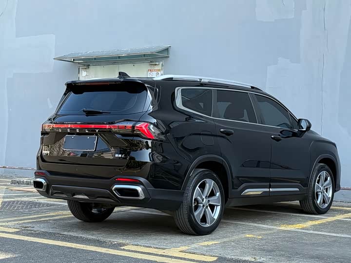 Фото 6 - Geely Okavango L