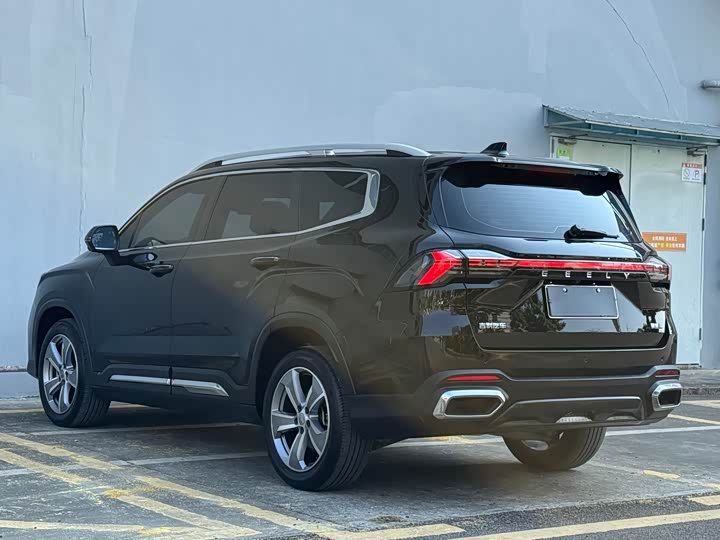 Фото 7 - Geely Okavango L