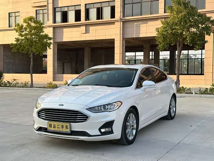 Фото 1 - Ford Mondeo