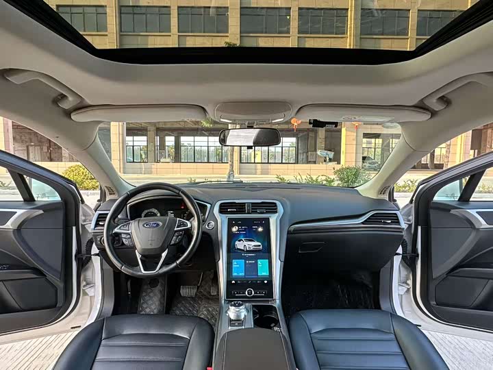 Фото 5 - Ford Mondeo