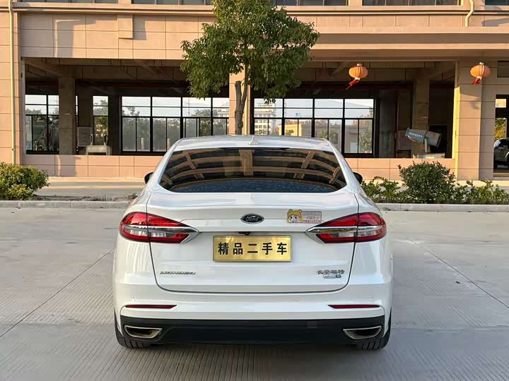 Фото 7 - Ford Mondeo