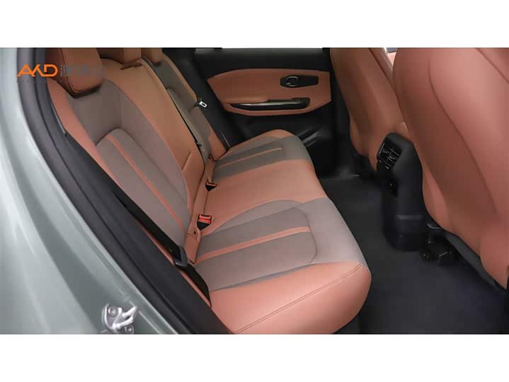 Фото 8 - Nio EC6