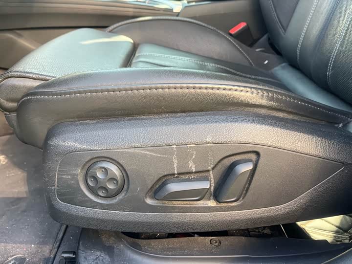 Фото 9 - Audi A4L