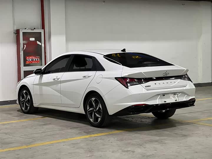 Фото 4 - Hyundai Elantra N line