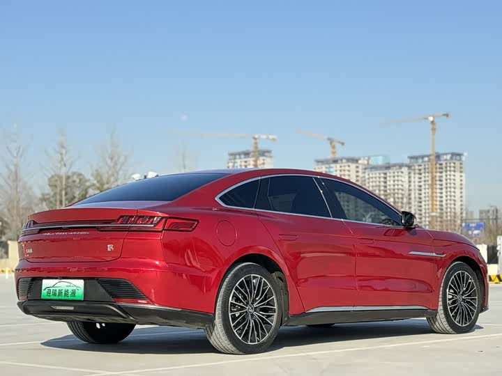 Фото 4 - BYD Han