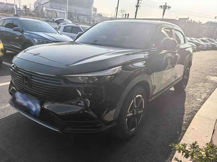 Фото 1 - Honda Vezel