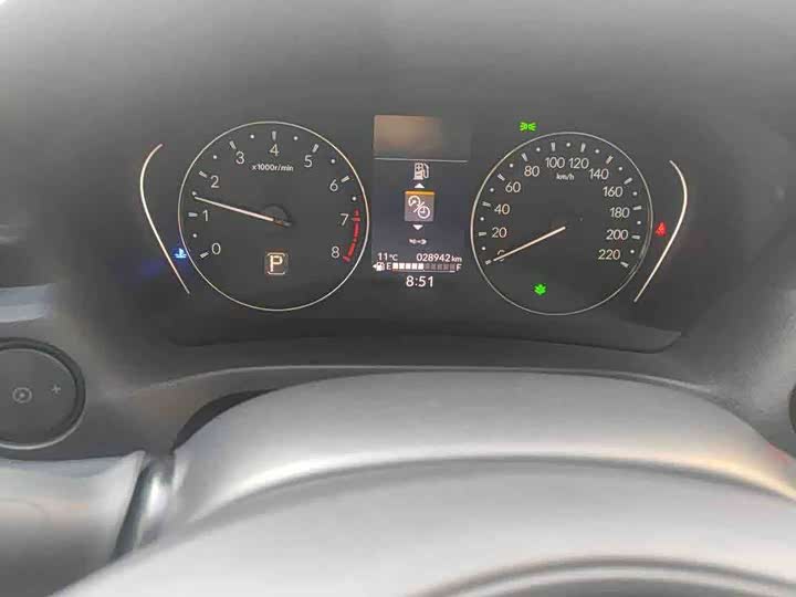 Фото 4 - Honda Vezel