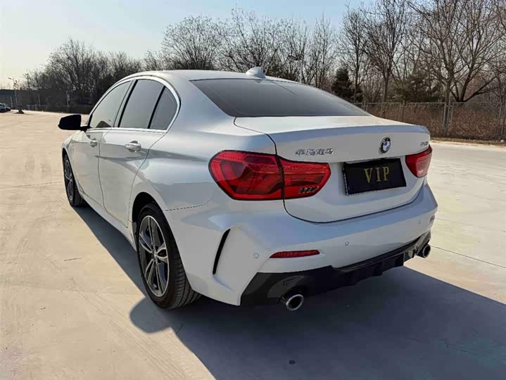 Фото 6 - BMW 1 Series