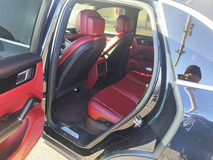 Фото 4 - Porsche Cayenne