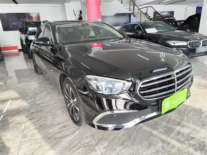 Фото 4 - Mercedes-Benz E-Class Hybrid